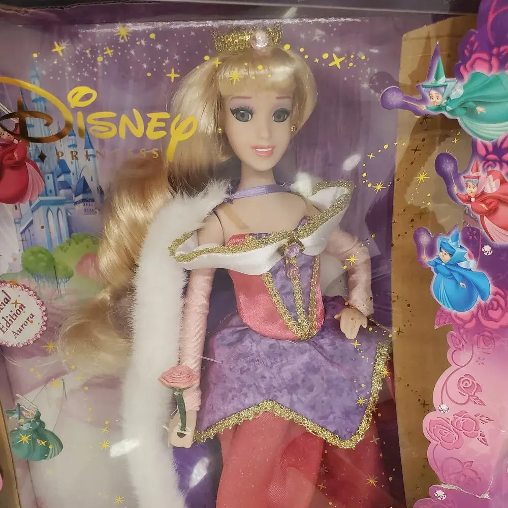 Disney Princess Sleeping Beauty Aurora Porcelain Doll Brass Key Keepsakes